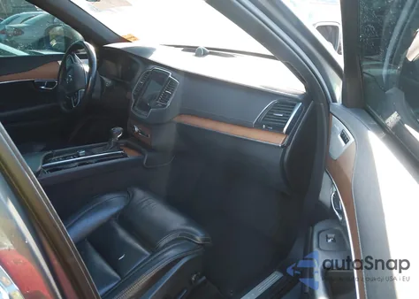 2018 Volvo Xc90 T6 Inscription z USA, uszkodzony, nr VIN YV4A22PL7J1336795